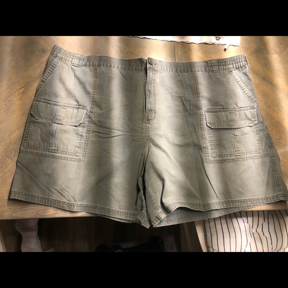 Mens cargo shorts
